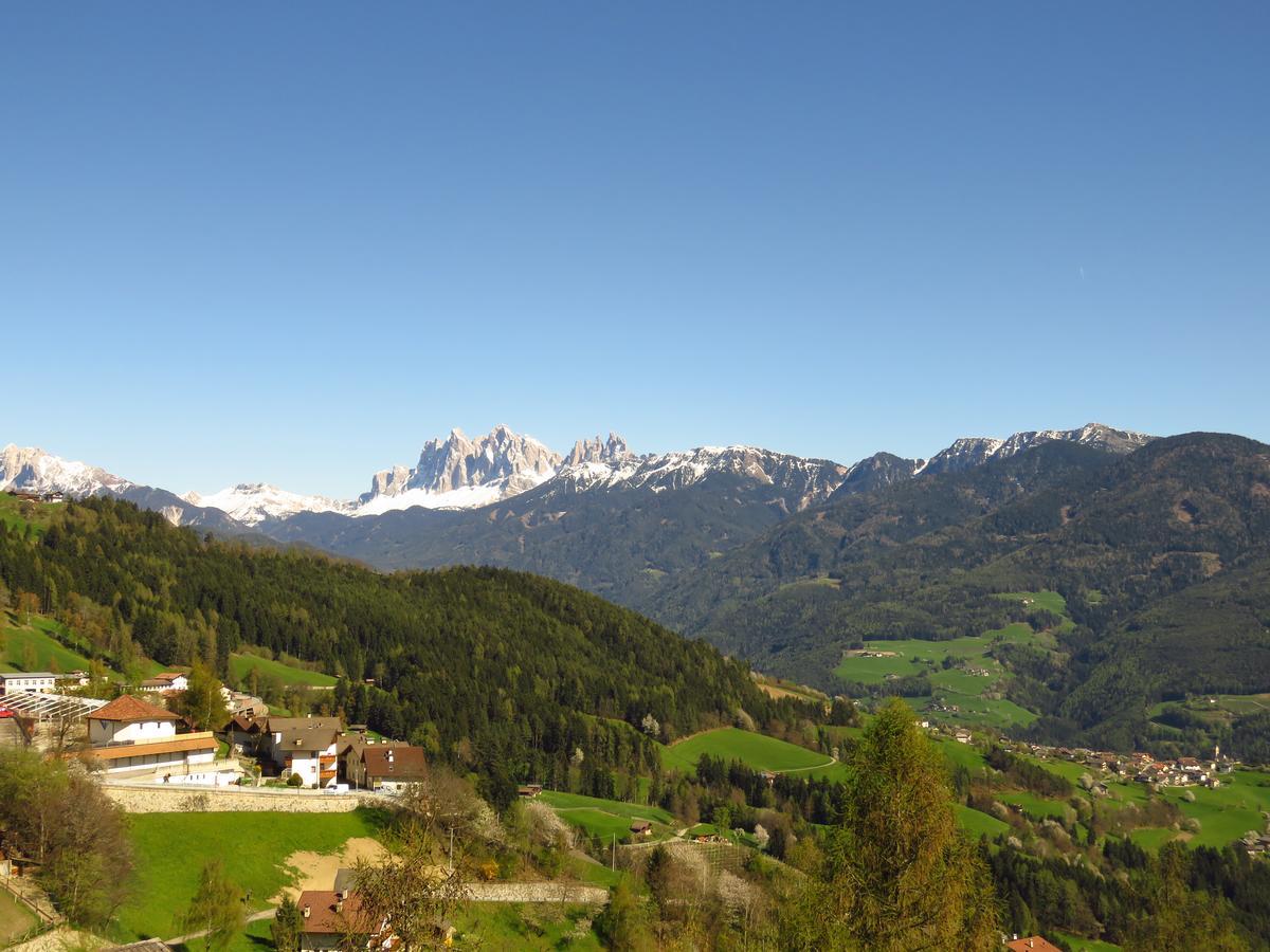 Gasthaus Zum Weissen Kreuz Lazfons Exteriör bild