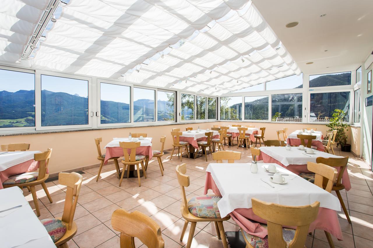 Gasthaus Zum Weissen Kreuz Lazfons Exteriör bild