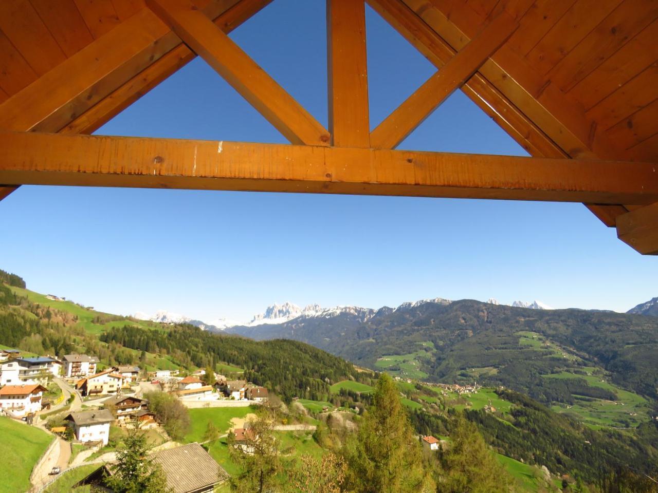 Gasthaus Zum Weissen Kreuz Lazfons Exteriör bild